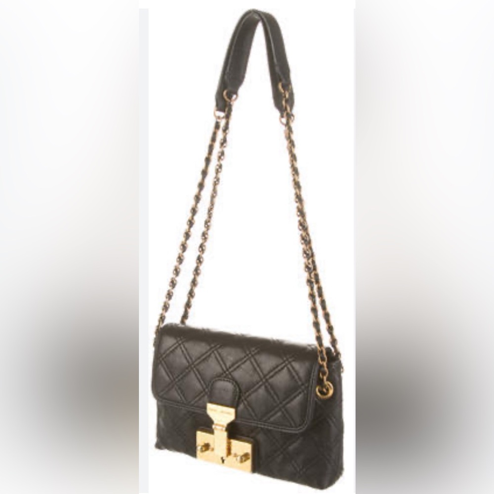 Small Marc Jacob’s black and gold purse